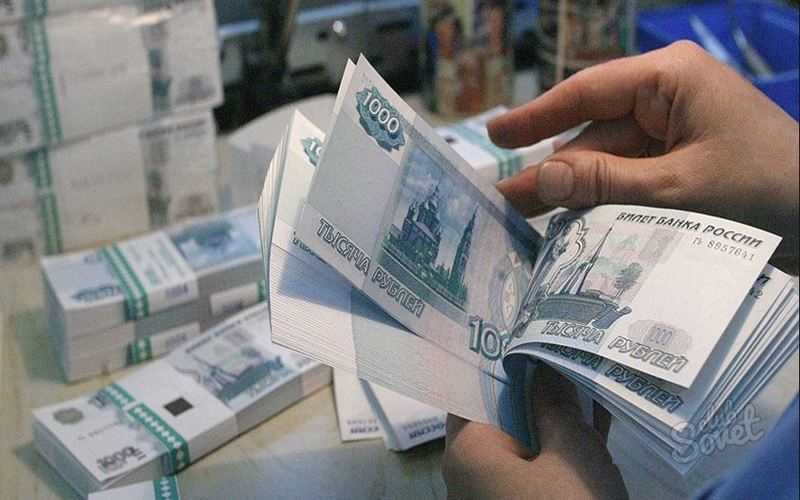 К чему снятся деньги: бумажные купюры или мелкие монеты, мужчине или женщине, что предсказывают сонники