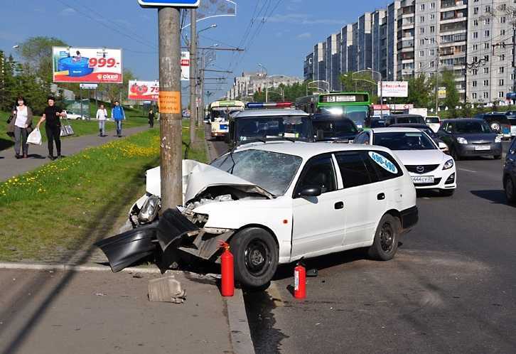 Сонник - авария на машине к чему снится авария на машине во сне приснились